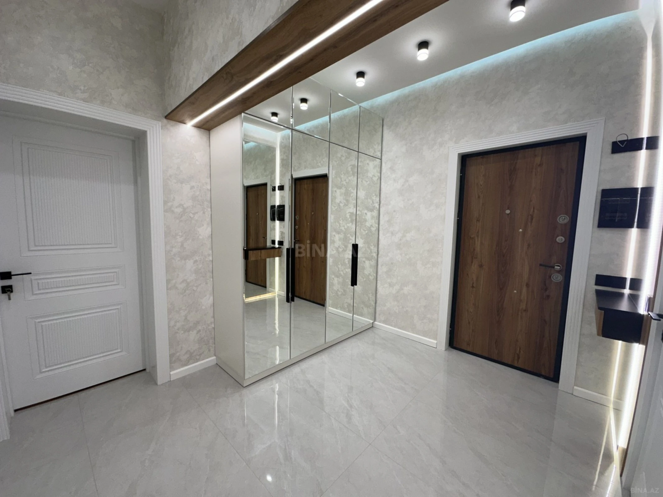 Satılır 3 otaqlı mənzil 80 m²
