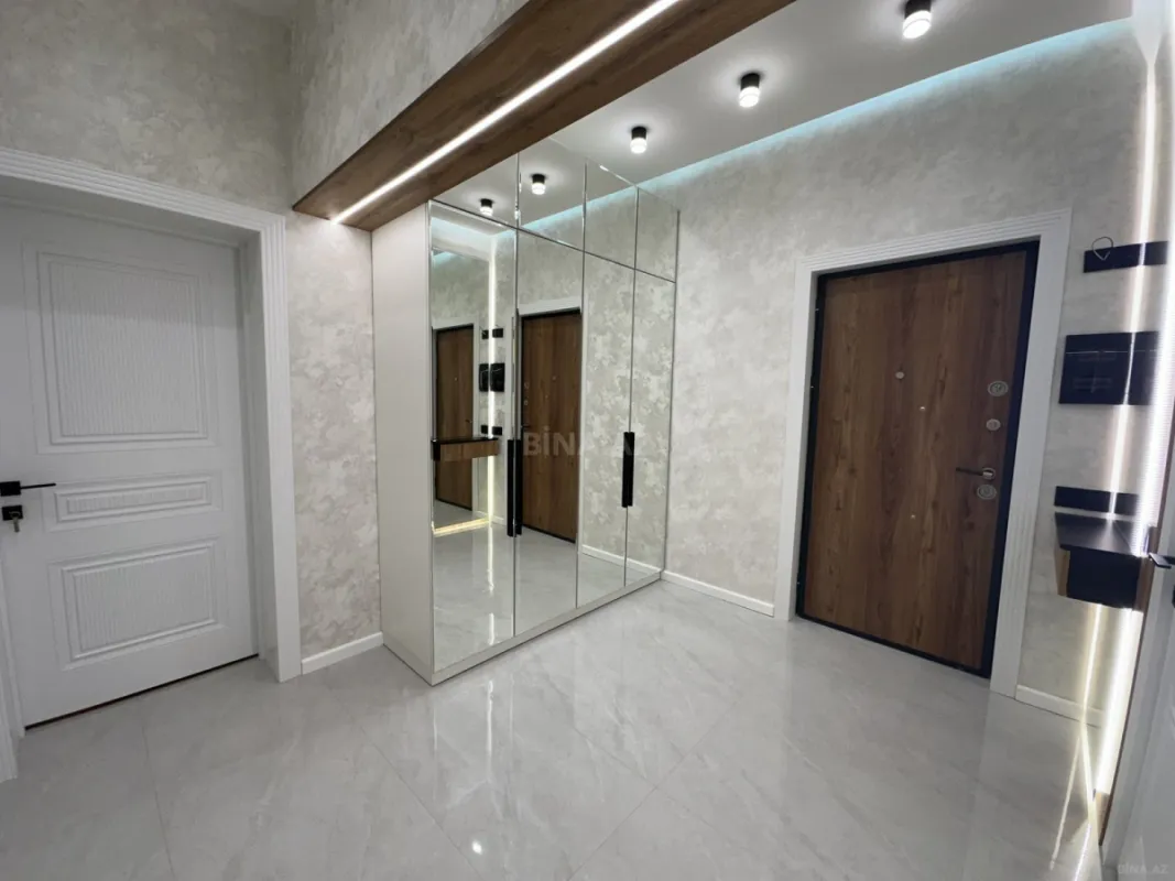 Satılır 3 otaqlı mənzil 80 m²