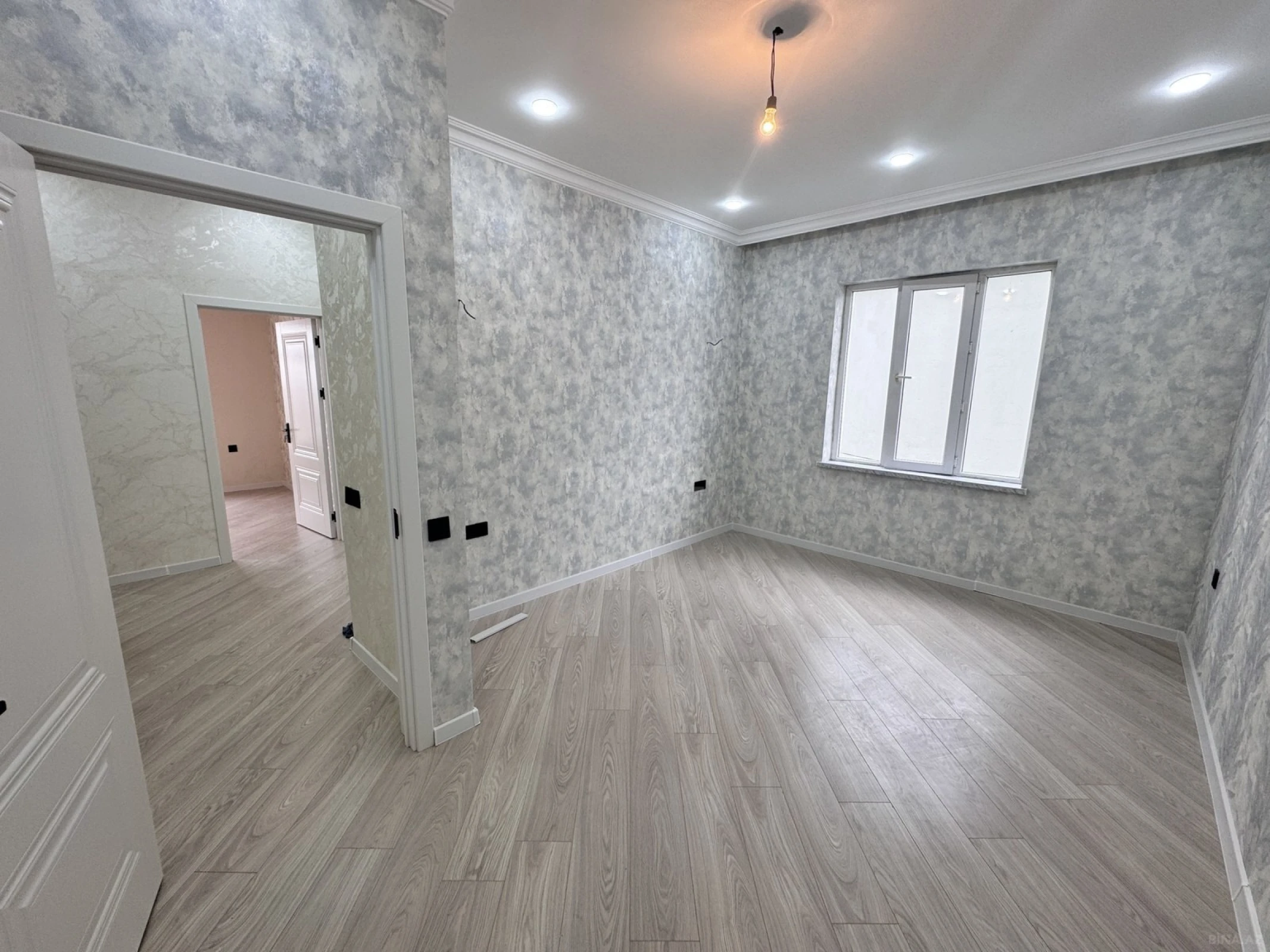 Satılır 4 otaqlı həyət evi 140 m²