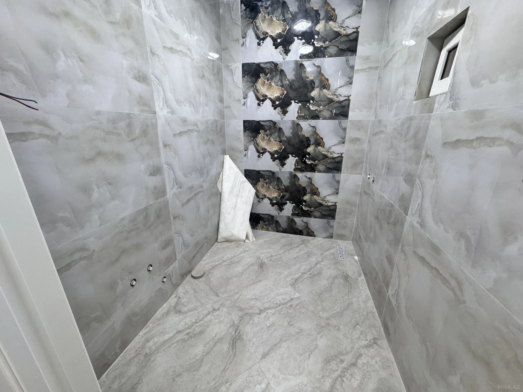 Satılır 4 otaqlı həyət evi 140 m²