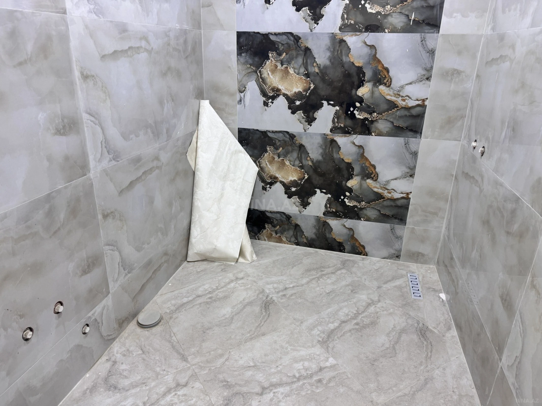 Satılır 4 otaqlı həyət evi 140 m²