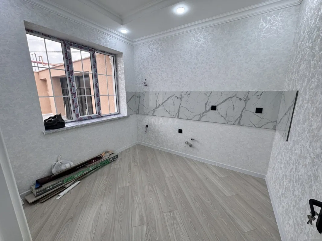 Satılır 4 otaqlı həyət evi 140 m²