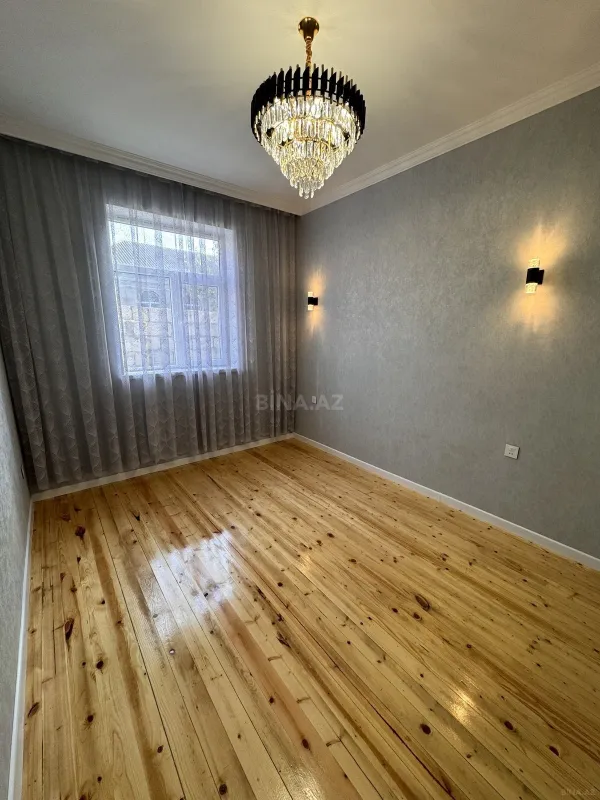 Satılır 4 otaqlı həyət evi 100 m²