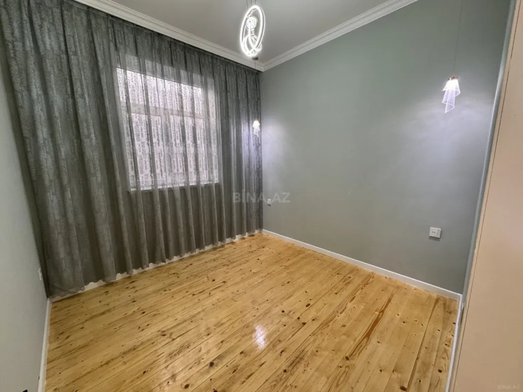 Satılır 4 otaqlı həyət evi 100 m²