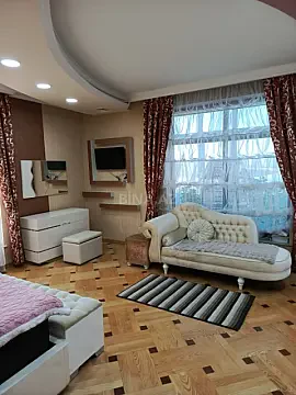 Kirayə verilir 5 otaqlı mənzil 290 m² — Bakı 5 otaq 290.00 m²