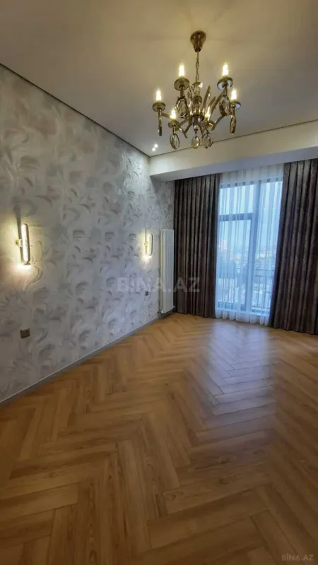 Satılır 2 otaqlı mənzil 71 m²