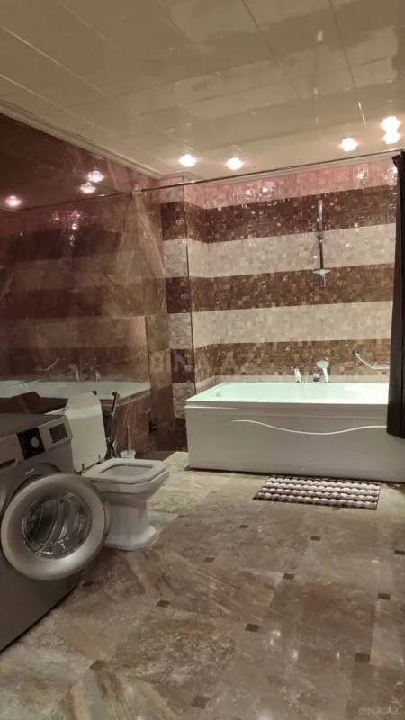 Kirayə verilir 2 otaqlı mənzil 120 m²