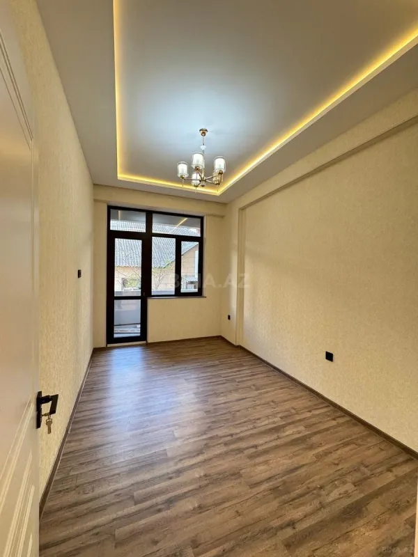 Satılır 2 otaqlı mənzil 56 m²