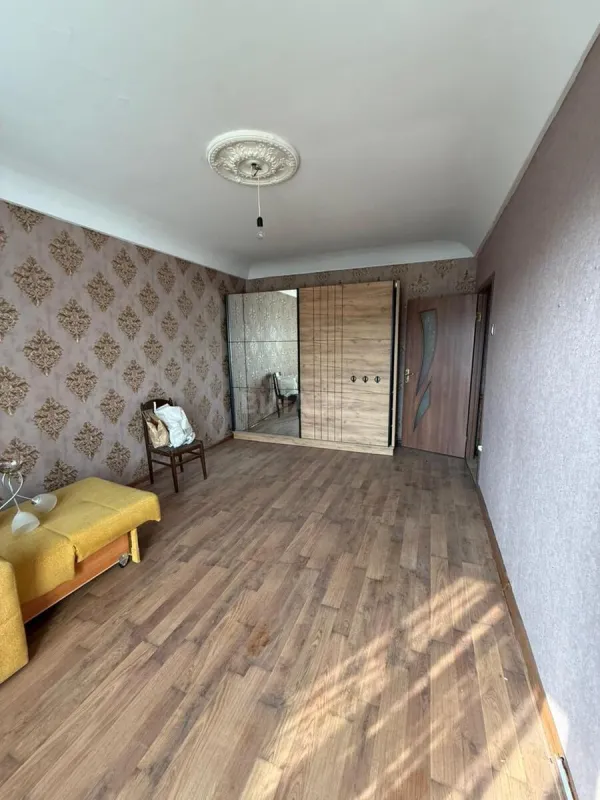 Satılır 1 otaqlı mənzil 35 m²
