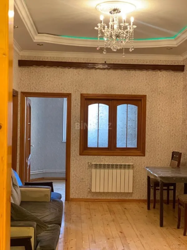 Satılır 2 otaqlı mənzil 67 m²