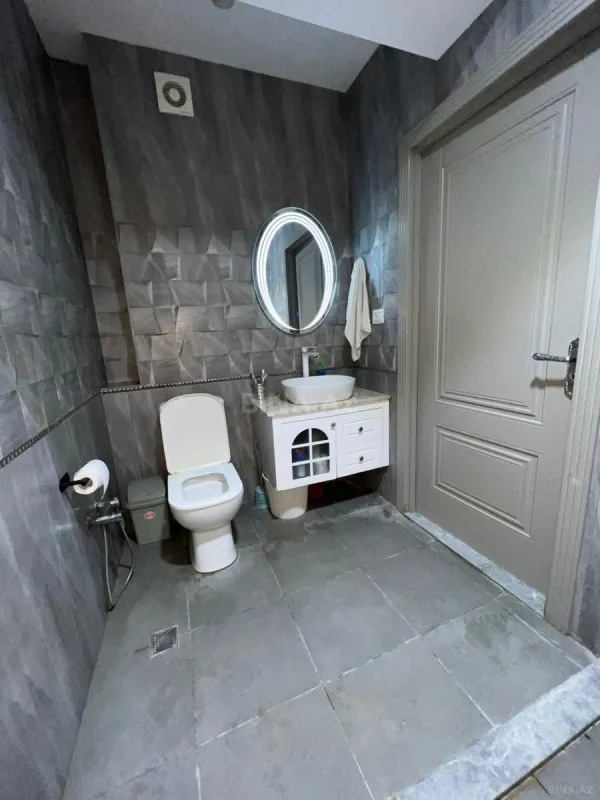 Satılır 2 otaqlı mənzil 94 m²