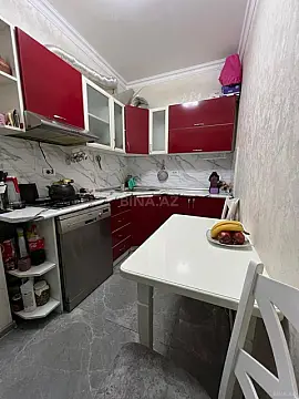 Satılır 2 otaqlı mənzil 94 m²