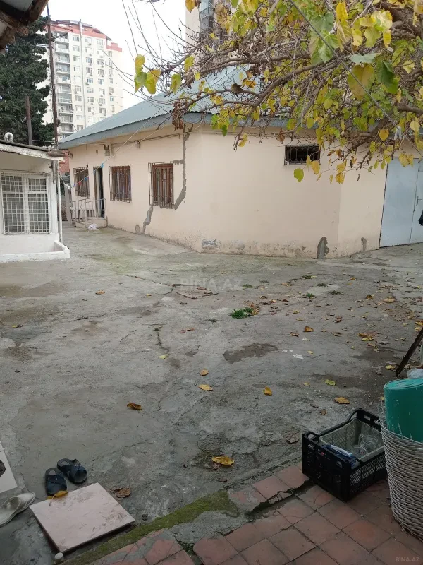 Kirayə verilir 2 otaqlı həyət evi 48 m²