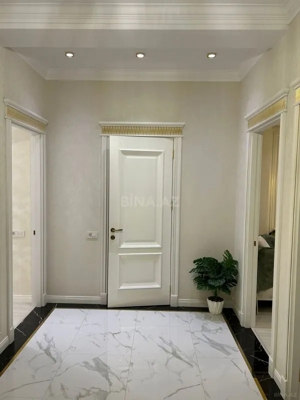 Kirayə verilir 3 otaqlı mənzil 100 m²