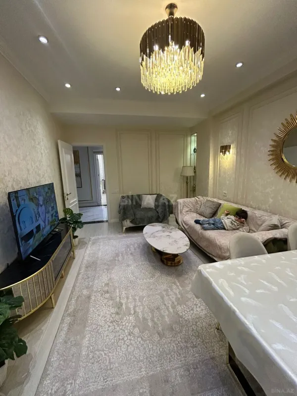 Kirayə verilir 3 otaqlı mənzil 100 m²