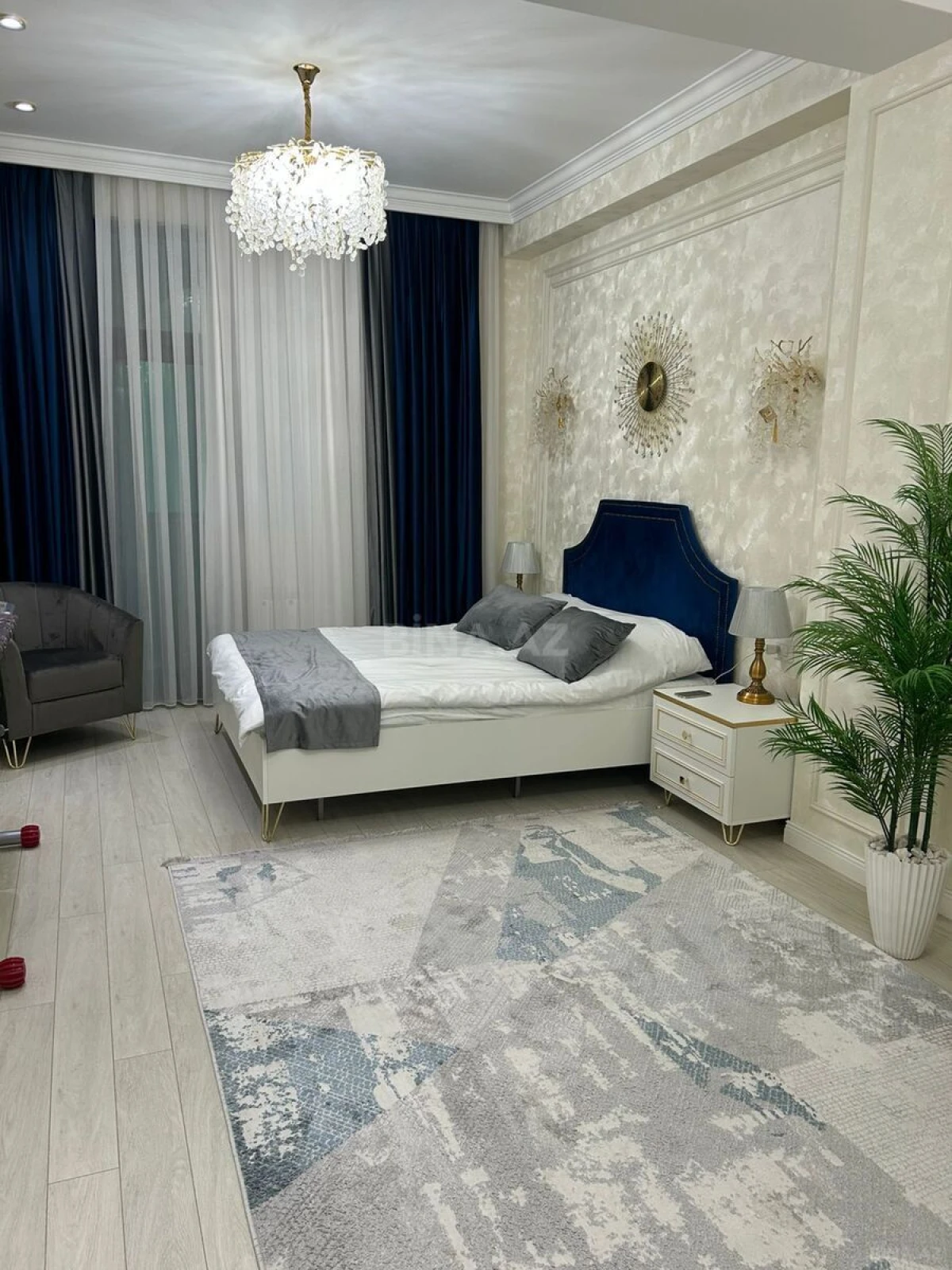 Kirayə verilir 3 otaqlı mənzil 100 m²