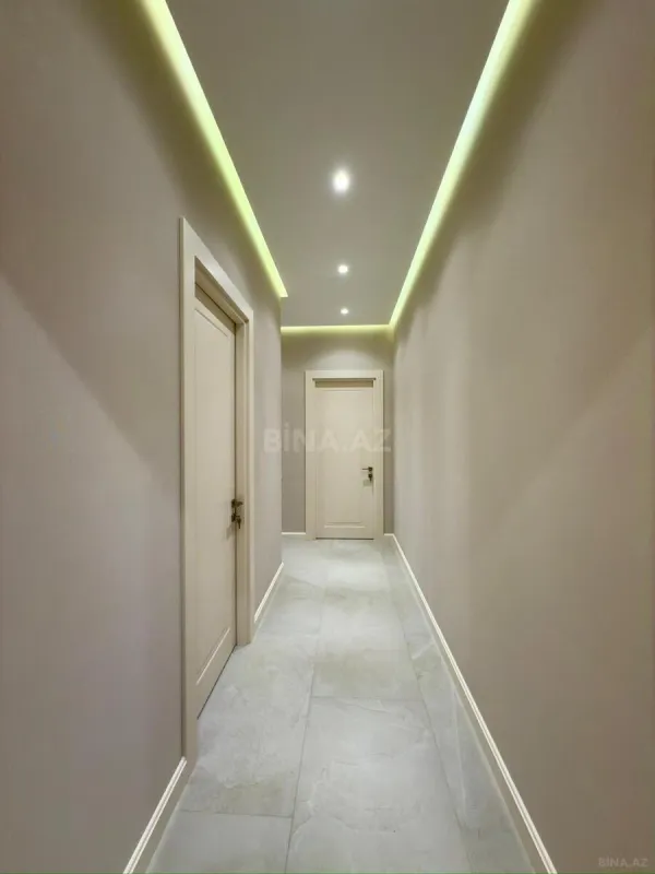 Satılır 3 otaqlı mənzil 140 m²
