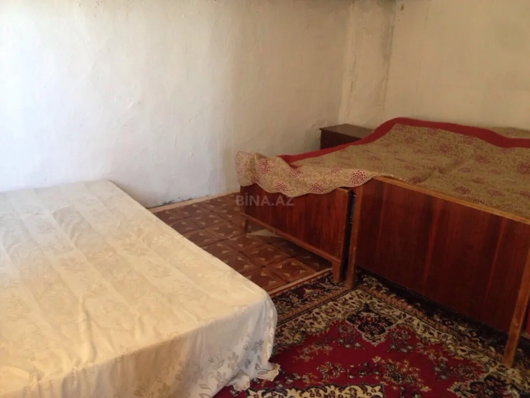 Kirayə verilir 4 otaqlı mənzil 110 m²