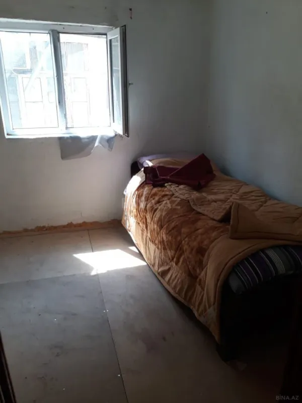 Kirayə verilir 4 otaqlı mənzil 110 m²