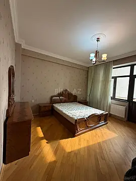 Satılır 3 otaqlı mənzil 120 m²