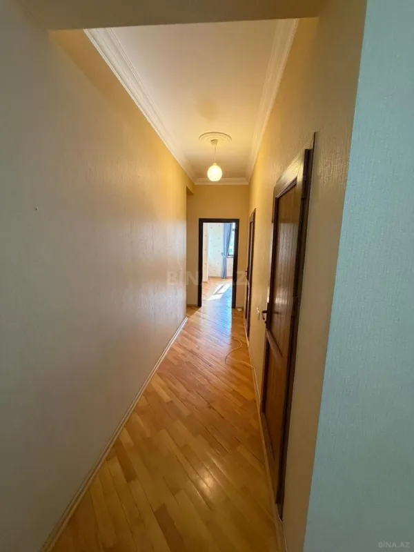 Satılır 3 otaqlı mənzil 120 m²