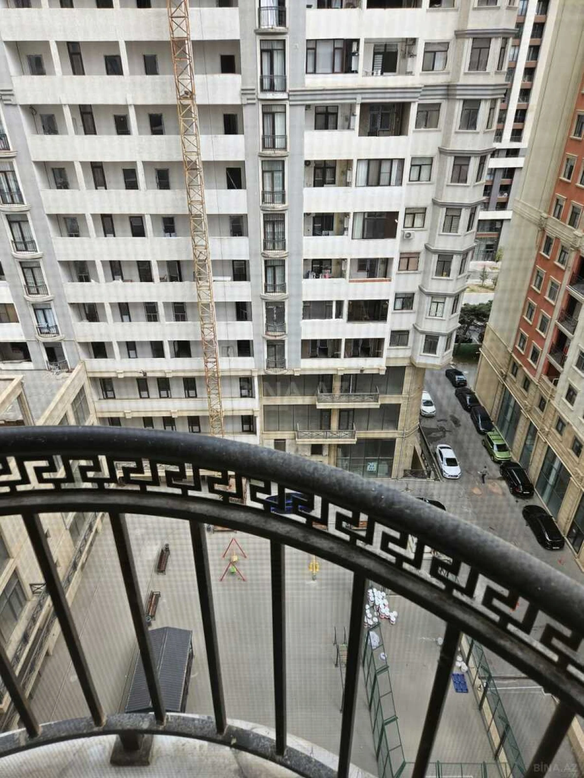 Kirayə verilir 2 otaqlı mənzil 72 m²