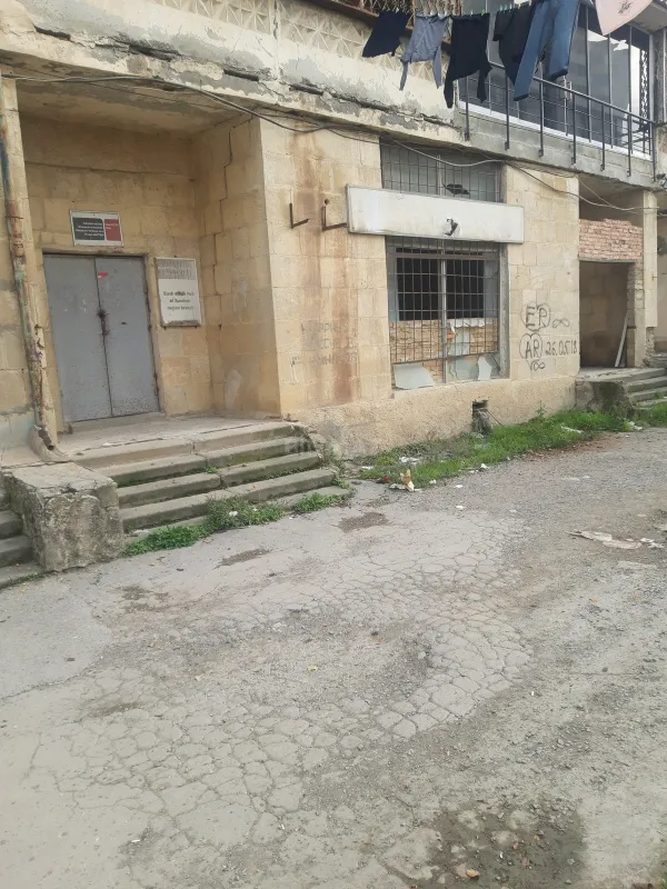 Satılır obyekt 165 m²