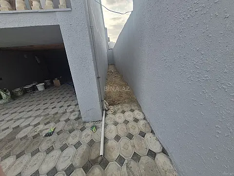 Satılır 4 otaqlı həyət evi 130 m²