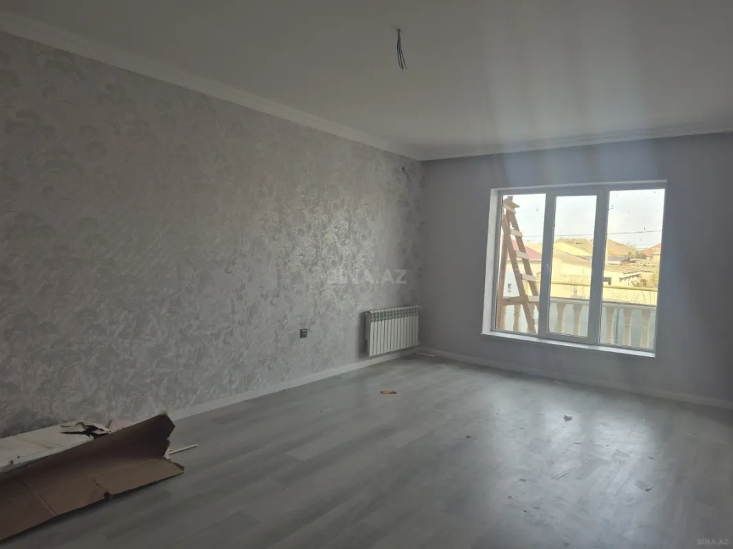 Satılır 4 otaqlı həyət evi 130 m²