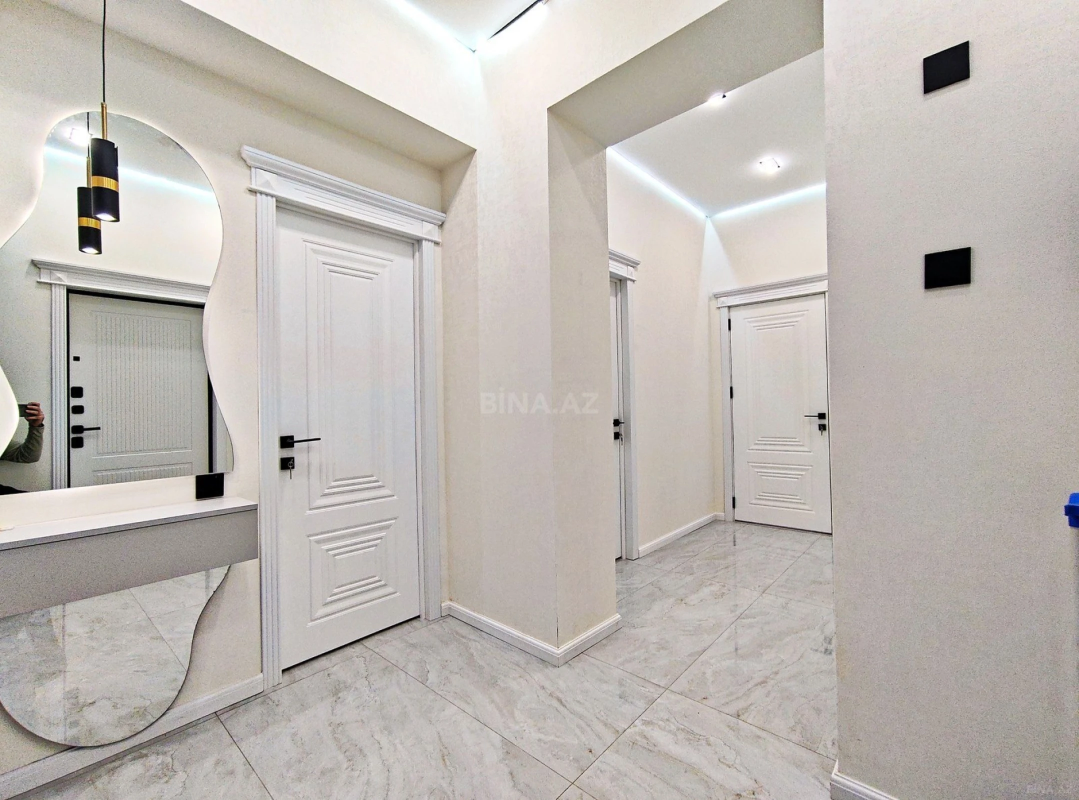 Satılır 3 otaqlı mənzil 62.1 m²