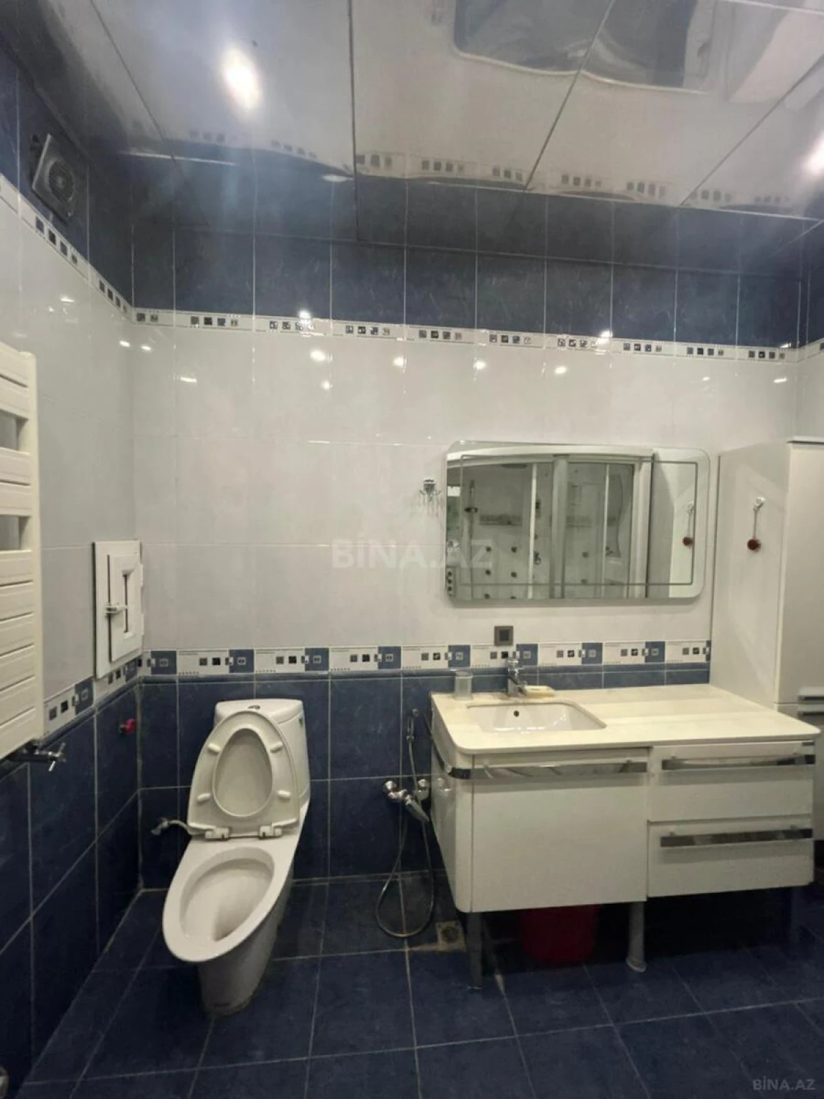 Kirayə verilir 3 otaqlı mənzil 168 m²