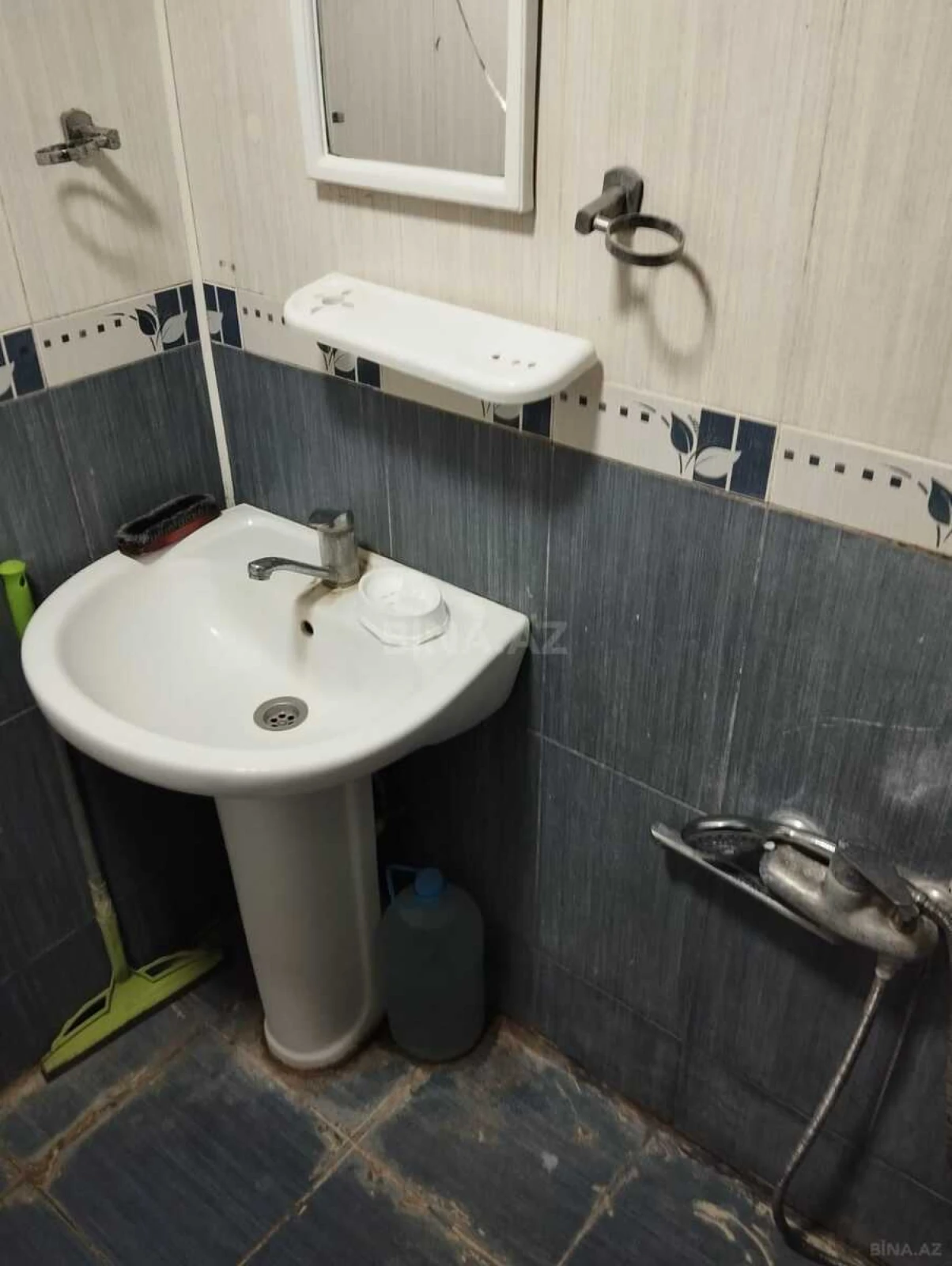 Kirayə verilir 3 otaqlı mənzil 65 m²