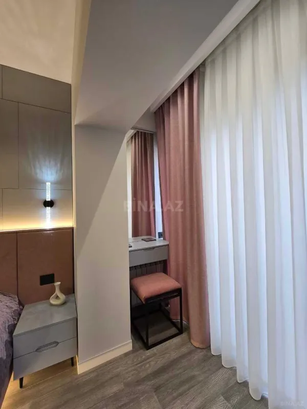 Kirayə verilir 2 otaqlı mənzil 65 m²