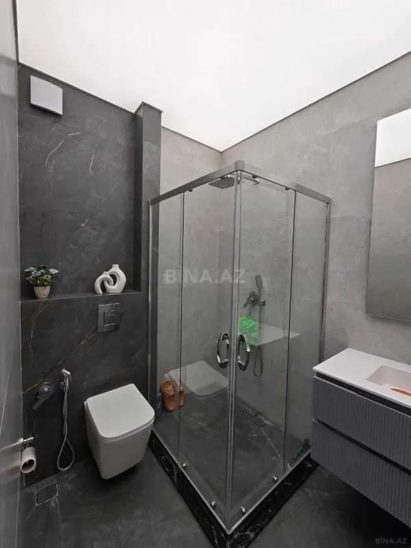 Kirayə verilir 2 otaqlı mənzil 65 m²