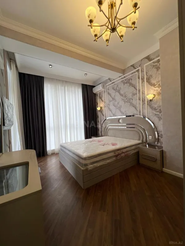 Satılır 3 otaqlı mənzil 100 m²