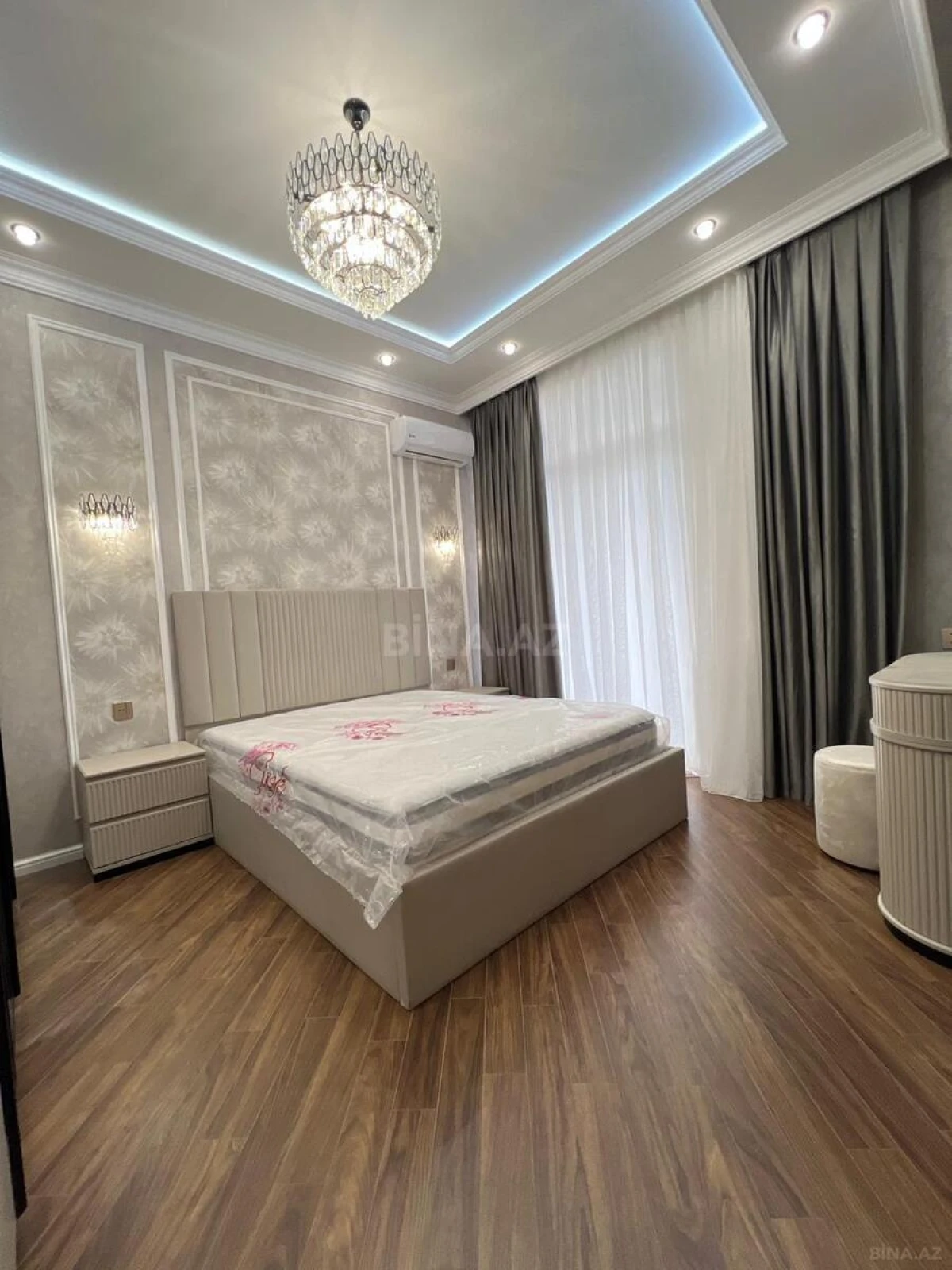 Satılır 3 otaqlı mənzil 100 m²