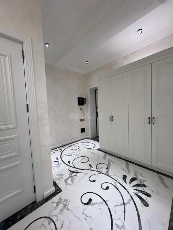 Satılır 3 otaqlı mənzil 100 m²