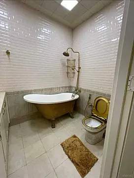 Satılır 3 otaqlı mənzil 148 m²