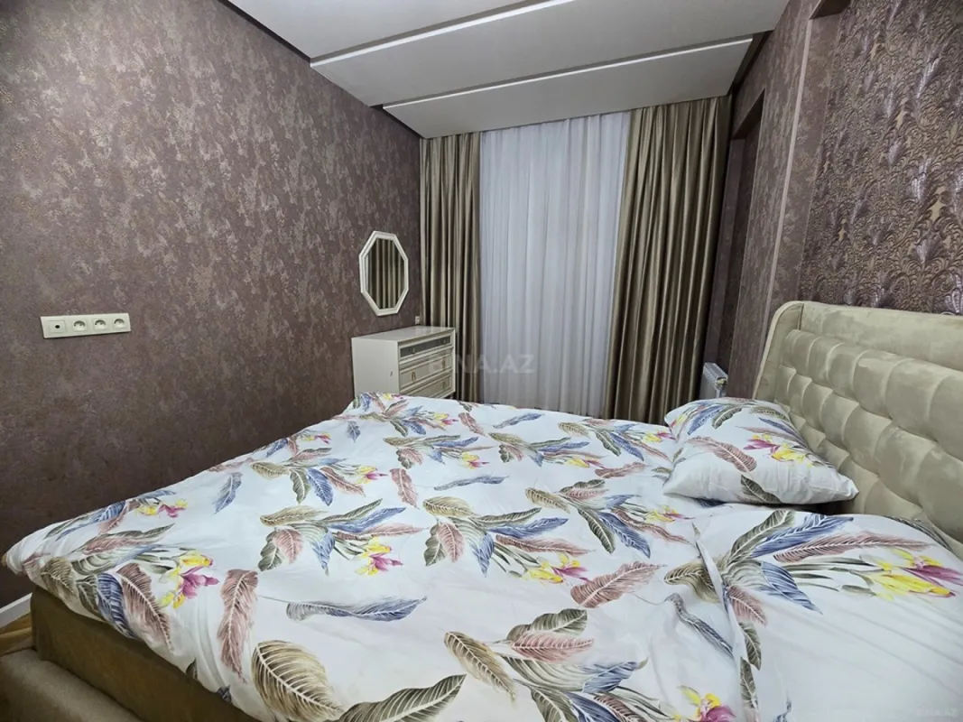 Kirayə verilir 3 otaqlı mənzil 105 m²