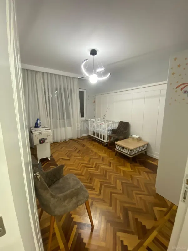 Satılır 3 otaqlı mənzil 90 m²