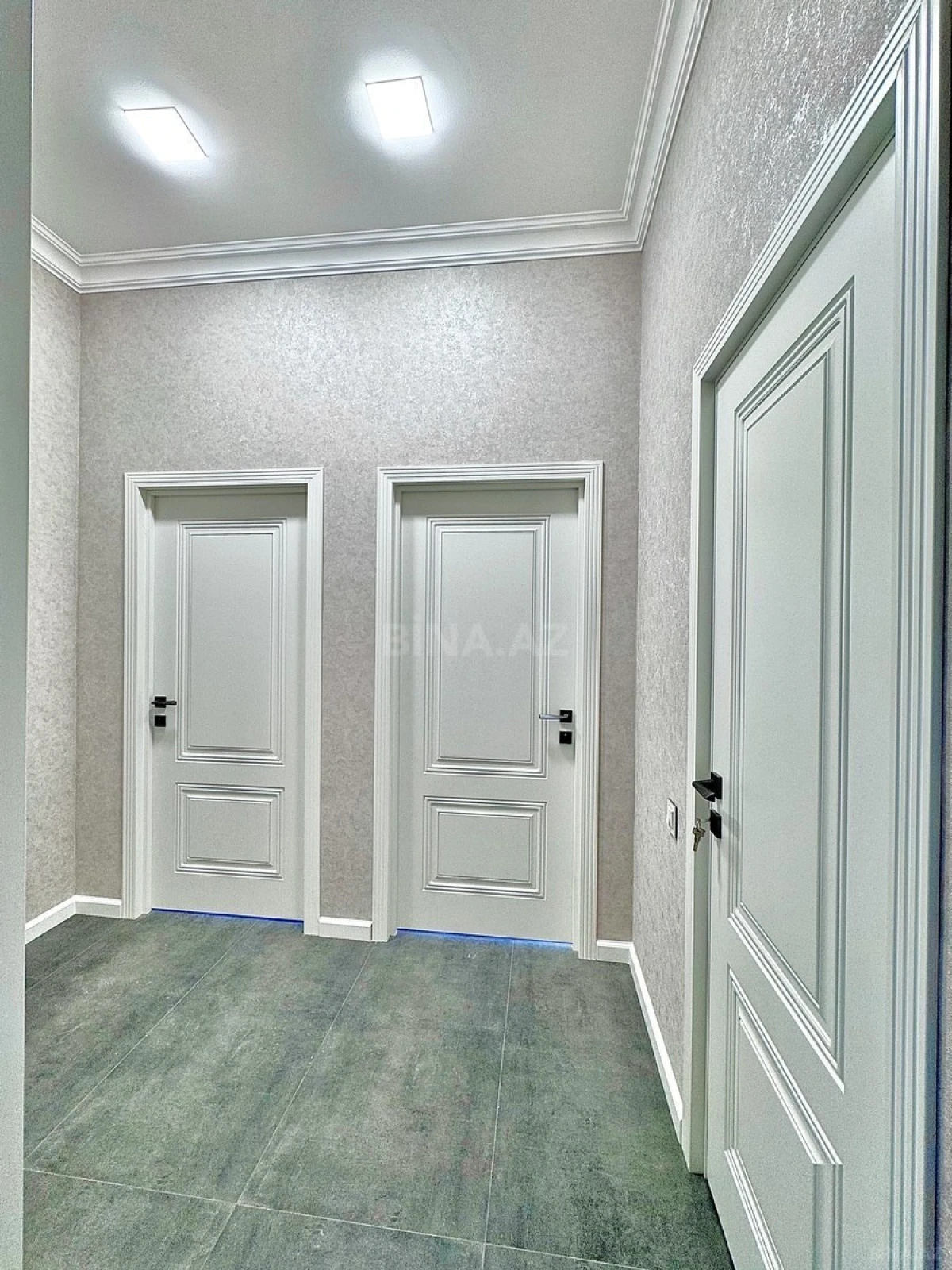 Satılır 2 otaqlı mənzil 60 m²