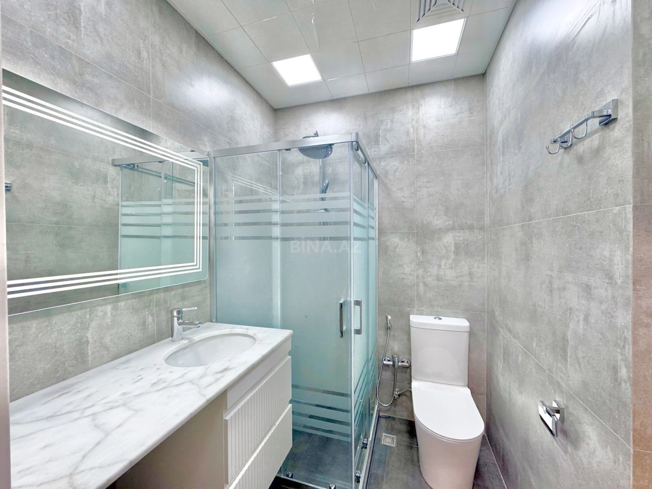 Satılır 2 otaqlı mənzil 60 m²