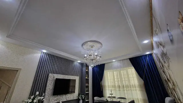 Satılır 4 otaqlı həyət evi 180 m²