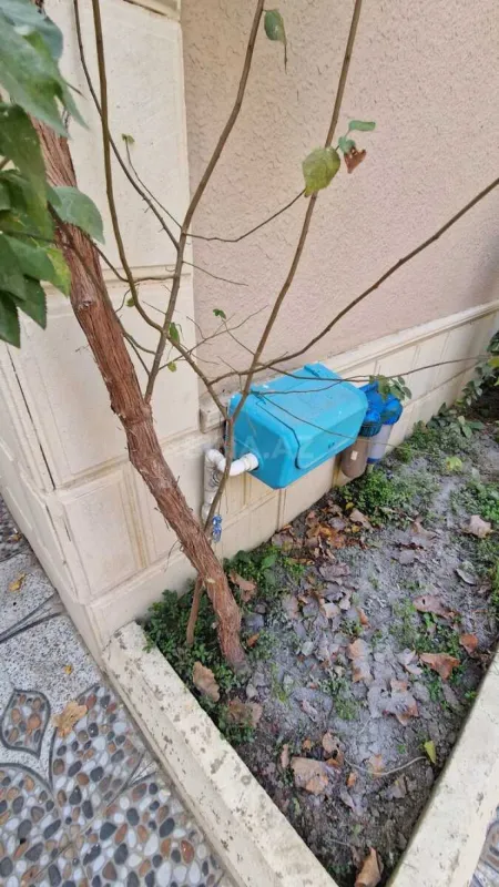 Satılır 4 otaqlı həyət evi 180 m²