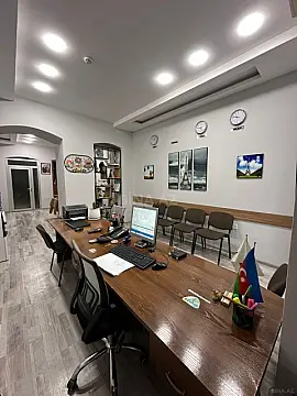 Satılır 2 otaqlı ofis 40 m²