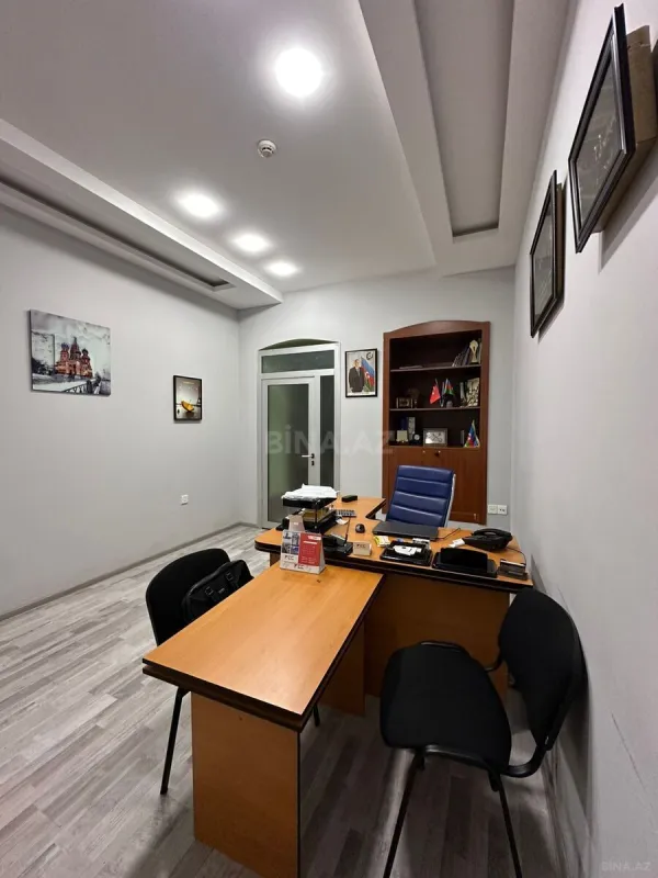 Satılır 2 otaqlı ofis 40 m²