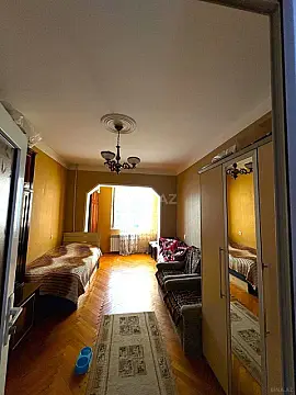 Satılır 3 otaqlı mənzil 85 m²