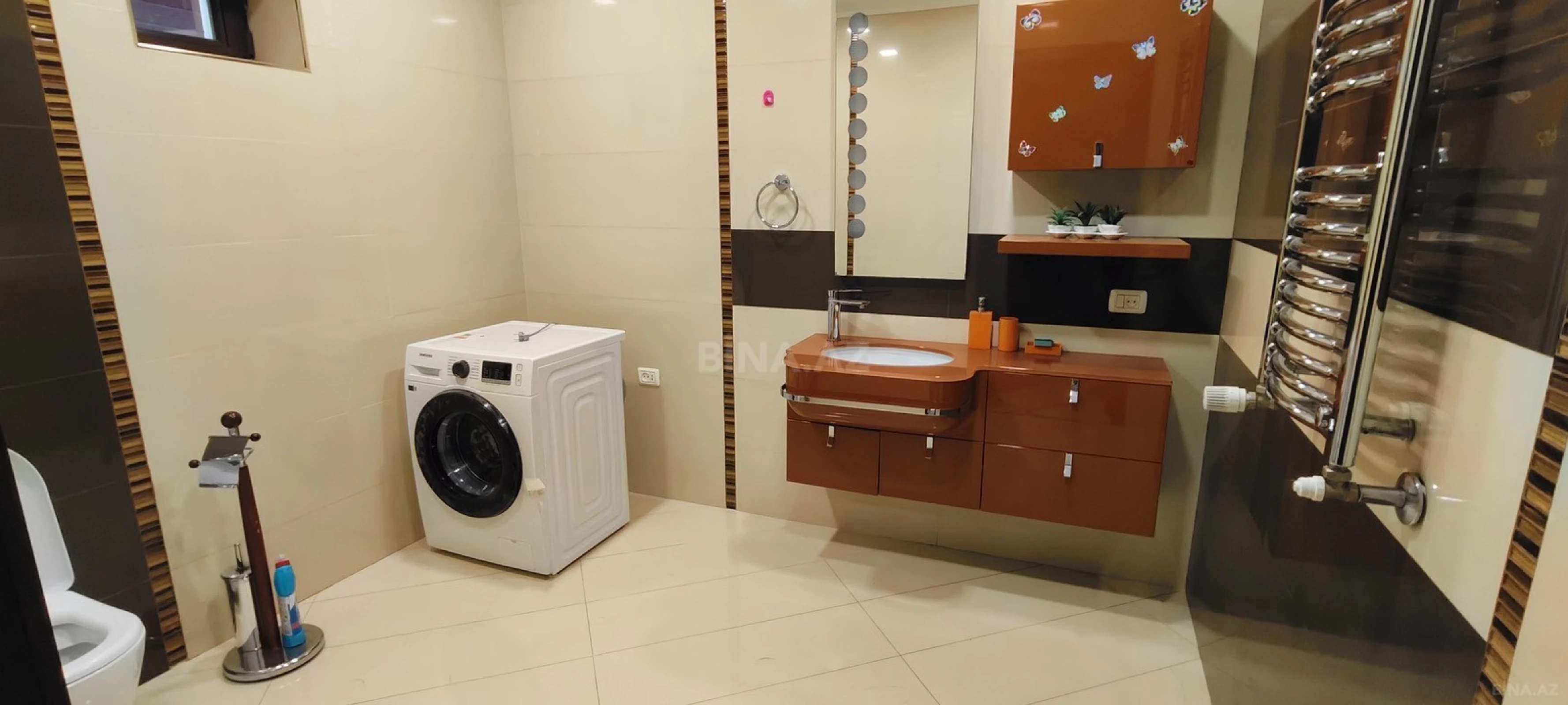 Kirayə verilir 6 otaqlı həyət evi 250 m²