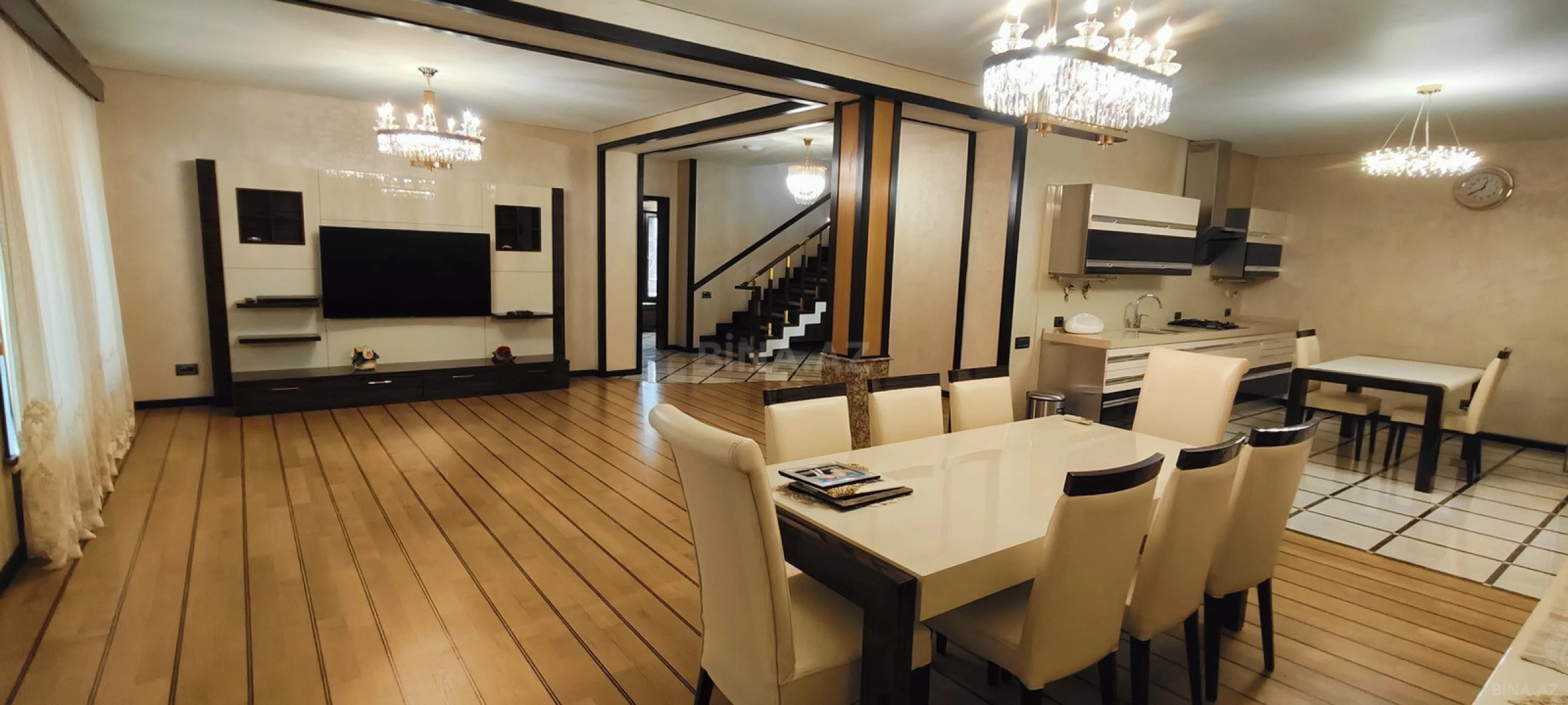 Kirayə verilir 6 otaqlı həyət evi 250 m²