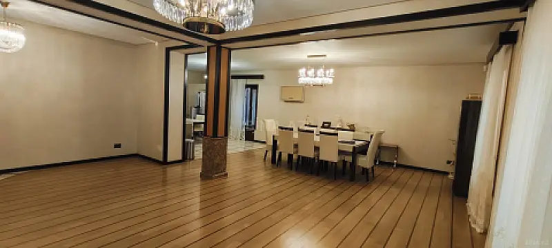 Kirayə verilir 6 otaqlı həyət evi 250 m²
